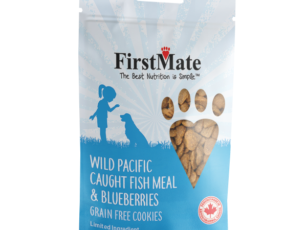 FirstMate Dog Treats Cookies Fish & Blueberries
