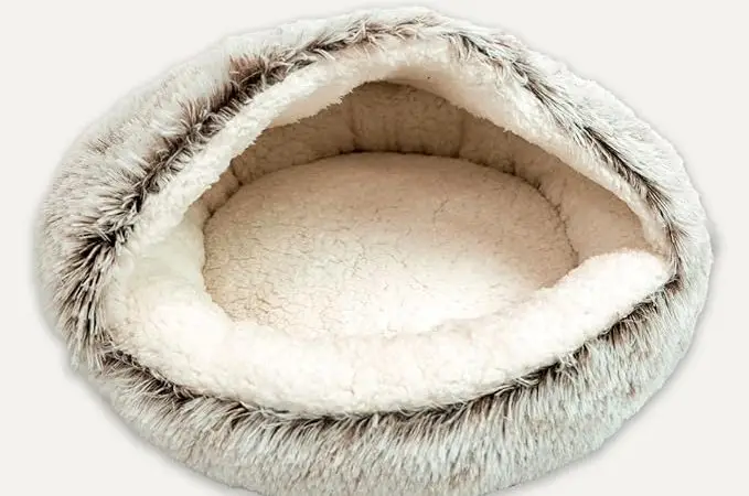 Plush Hooded Pet Bed