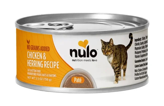 Nulo Paté Cat & Kitten Wet Food – Chicken & Herring Recipe – 5.5oz