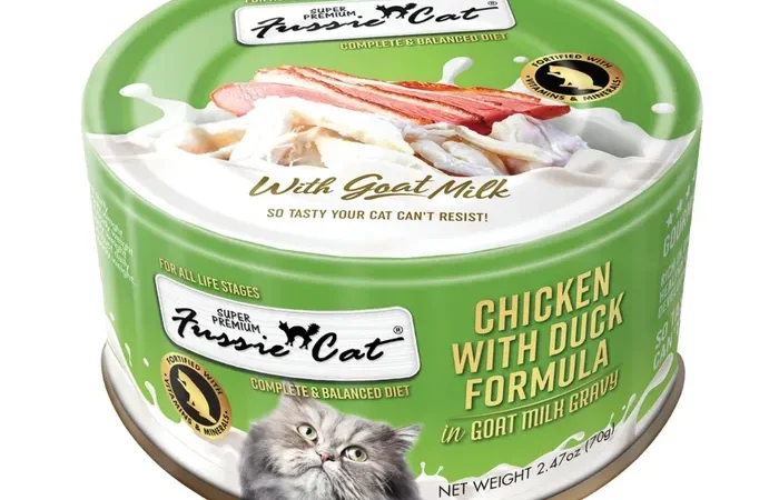 Fussie Cat Goat Milk Gravy Wet Food – Chicken with Duck