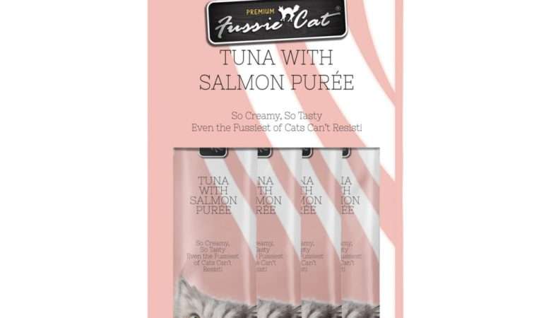 Fussie Cat Tuna with Salmon Purée 4 count